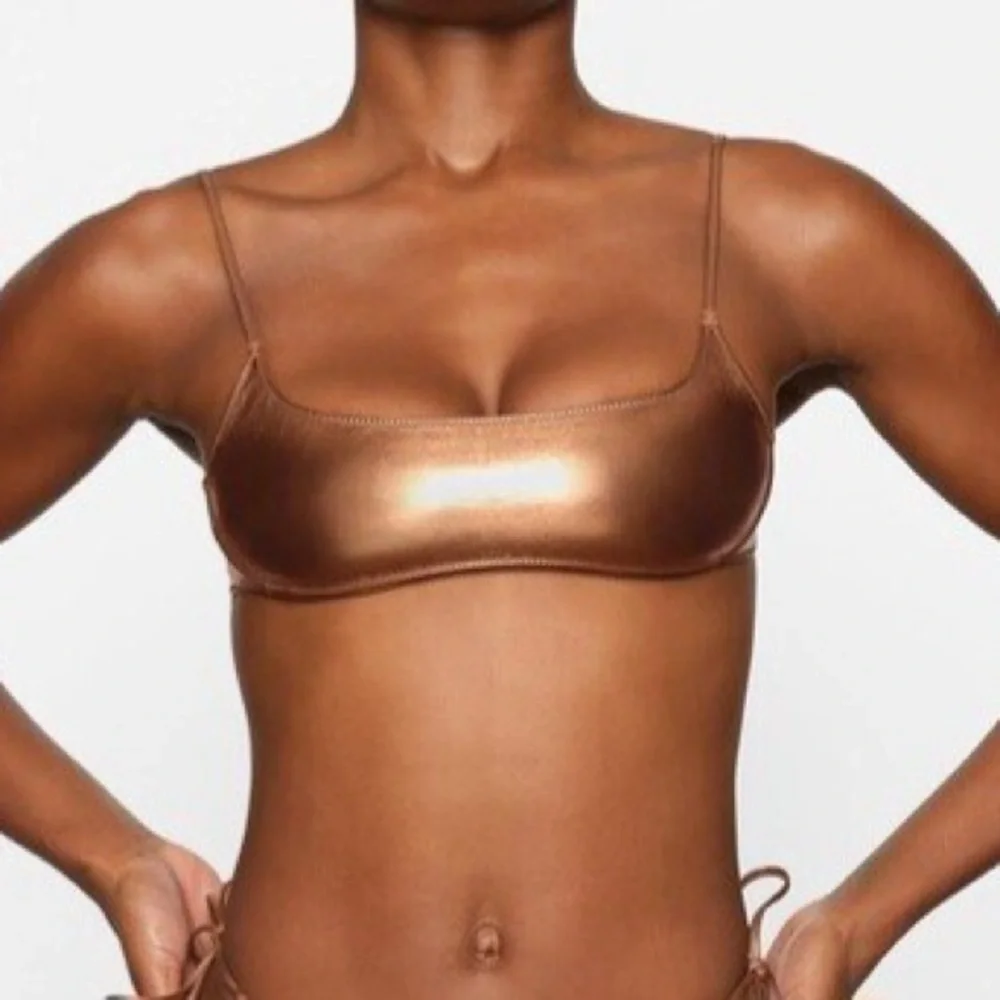 NEW SKIMS Swim Metallic Micro Scoop Bikini Top- color Penny (size XS)